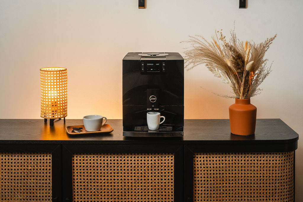 Comment détartrer une machine à café espresso : le guide expert d’Édika