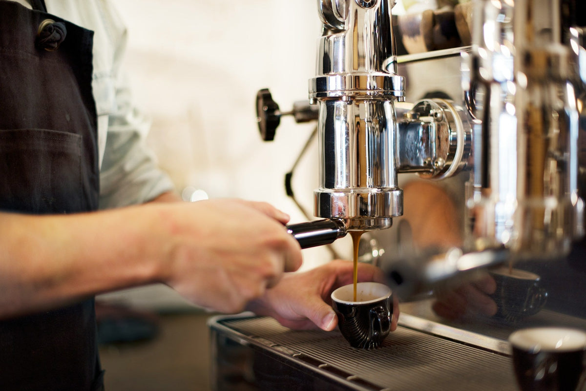 Quel est le prix d'une machine à café professionnelle ?
